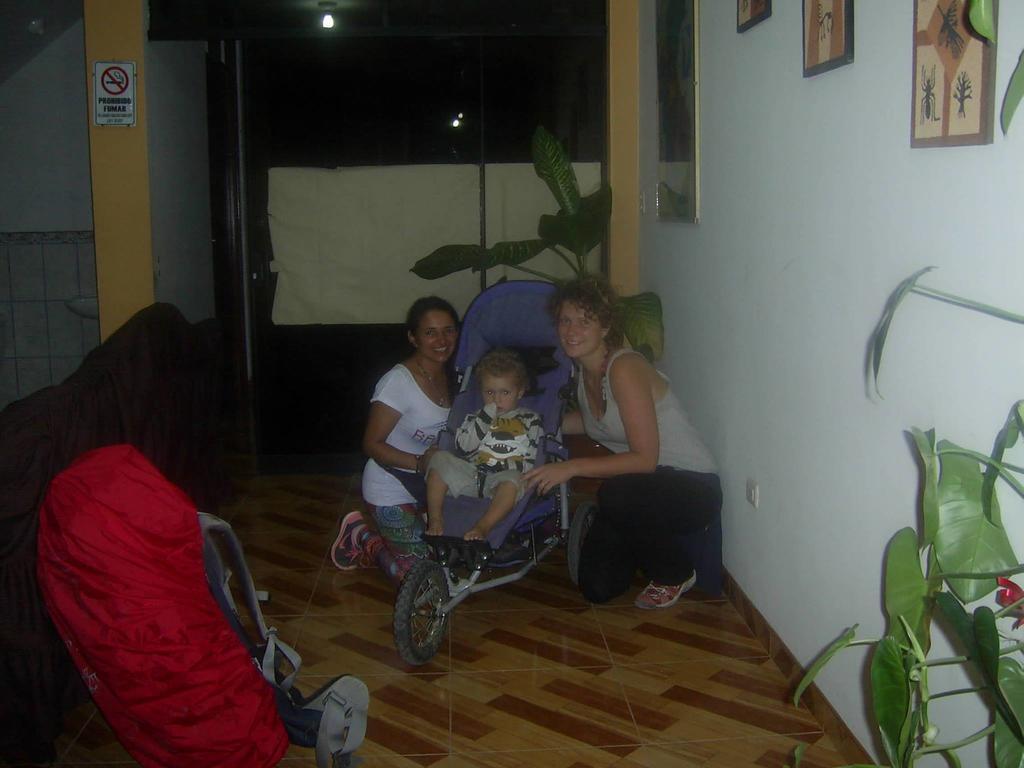 Готель Mama Chelita Наска Екстер'єр фото